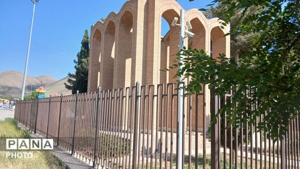 از آبی آرام دریاچه مادر تا عطر عرفان آرتیمانی؛ روایت زیبایی‌های تویسرکان