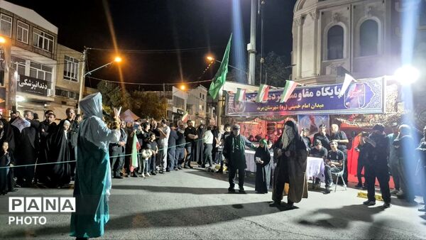تعزیه خوانی در میدان امام خمینی ره شهرستان مرند