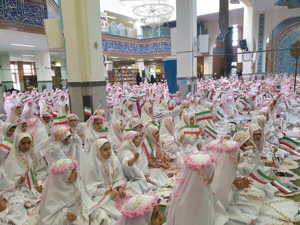 جشن تکلیف دختران دانش آموز منطقه پردیس 