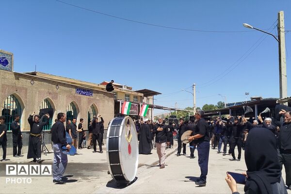 لردگان در ماتمِ عاشورا غرق شد