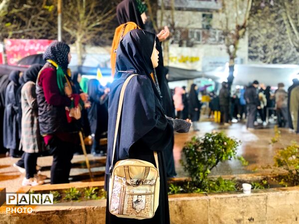 خروش گالیکشی‌ها زیر باران رحمت الهی