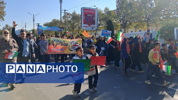 پیشتازان، طلایه‌داران شور ۱۳ آبان قائمشهر