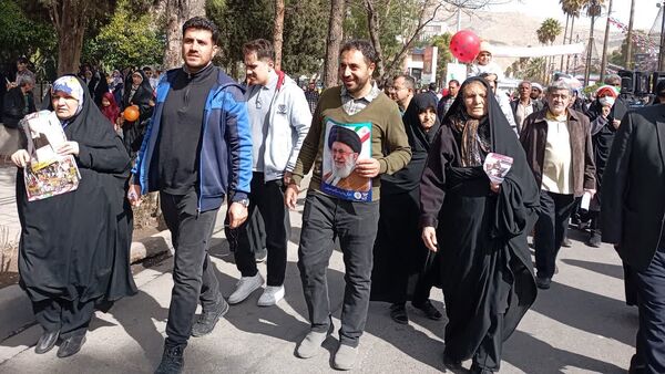 راهپیمایی 22 بهمن در شیراز برنامه دشمن را برچید
