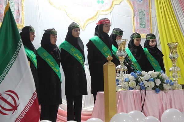 برگزاری مراسم ولادت حضرت فاطمه زهرا (س) در بهارستان‌دو با حضور پرشور خانواده ها