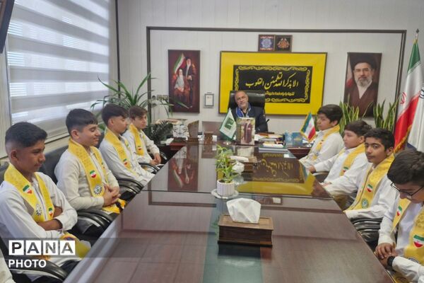 تجلیل از پیشتازان فعال؛ تجلی روح مشارکت در سالروز تأسیس سازمان دانش آموزی 