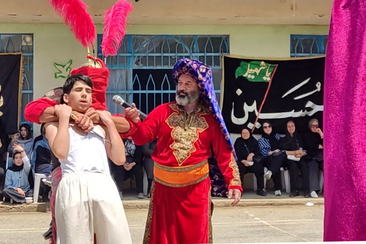 مراسم شبیه خوانی روز عاشورا در شهرستان طالقان