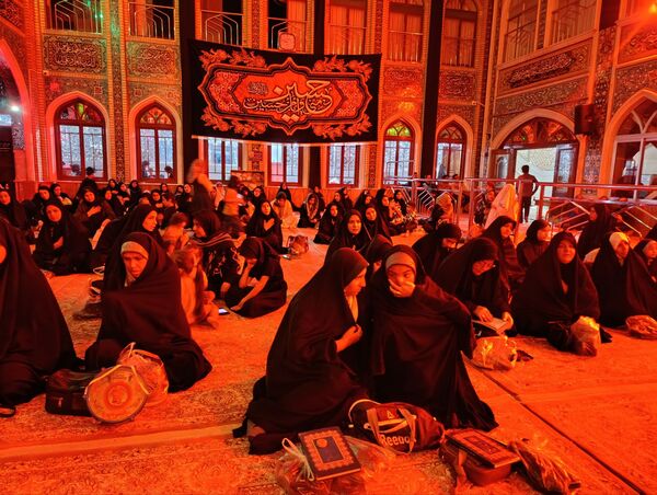 برگزاری مراسم عزاداری شب دوم  ماه محرم در تکیه ابوالفضلی نیشابور