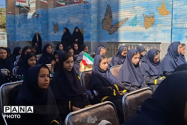 نگاهی به جشن پرشور جوانه‌ها در مدرسه بشارت
