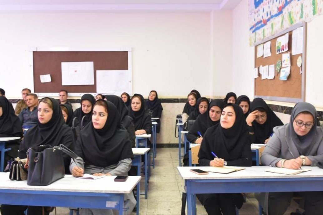 دوره توانمندسازی معلمان ابتدایی در ثلاث‌ باباجانی