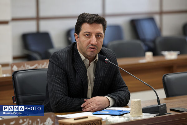 جلسه مدیران استان‌ها با شورای معاونان سازمان دانش‌آموزی 