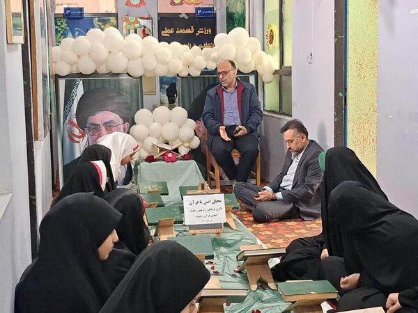 محفل انس با قرآن در کانون فرهنگی‌تربیتی رضوان محمودآباد
