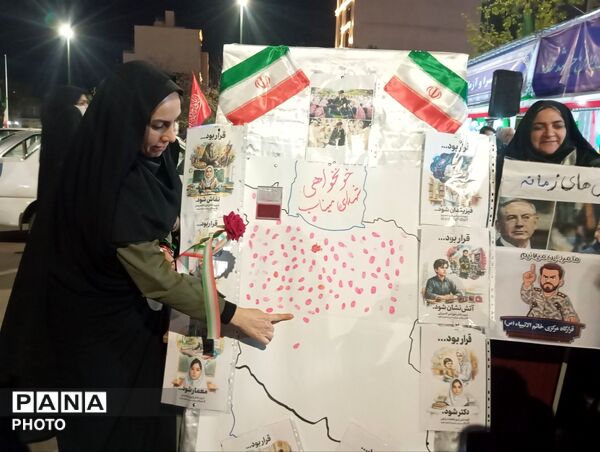 اثر انگشت هایی که تابلو خونخواهی شهیدان  را کامل کردند 