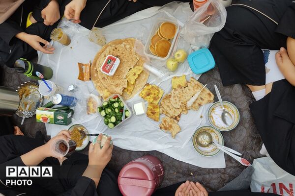 از سفره سلامت تا عطر ارادت؛ جشن مهربانی در مدرسه رضوان‌نو