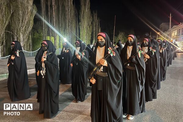 تداوم خلق حماسه مردم فیروزکوه با حضور دختران و مادران جانفدا