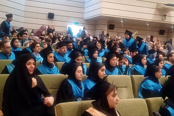 جشن دانش آموختگی دانشجویان دانشگاه شیراز 