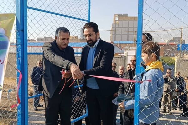 افتتاح زمین چمن مصنوعی آموزشگاه شاهد شهید دوستان مراغه