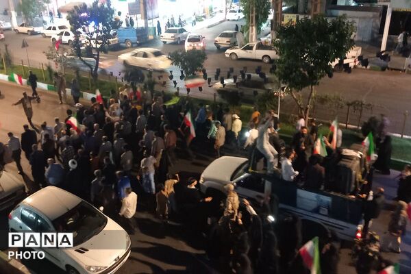 شور و حماسه مردمی در شهرستان شهید پرور قرچک در صدو ششمین شب از تجمعات مردمی 