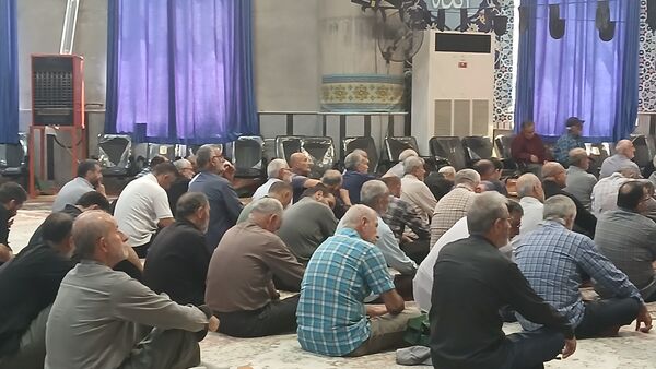 اقامه نماز جمعه همزمان با روز خبرنگار