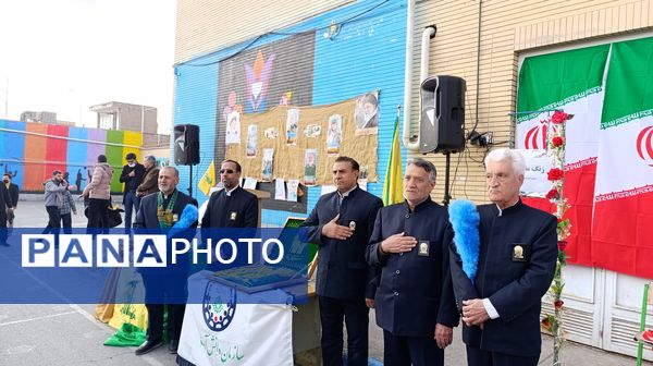 مراسم زنگ مقاومت در دبستان امیرمعزی 