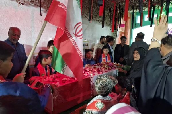 عطر ایثار در مدرسه شاهد قشم پیچید