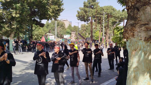 برپایی پرشور مراسم عزاداری سیدالشهدا در خیابان‌های نیشابور 