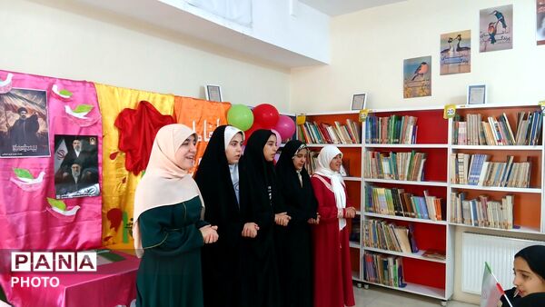 به نام دختر ؛ به رنگ امید