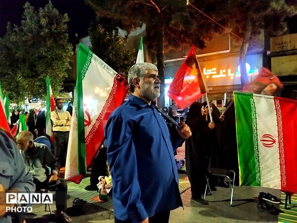 صدوهشتادمین شب دلدادگی در حسینیه امام خمینی 