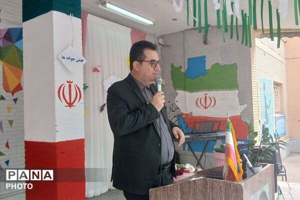روزی که جوانه‌ها، اولین برگ‌های فصل تازه‌شان را باز کردند