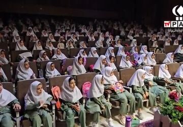 برگزاری مراسم جشن شکوفه‌‌ها در شهرستان اردکان