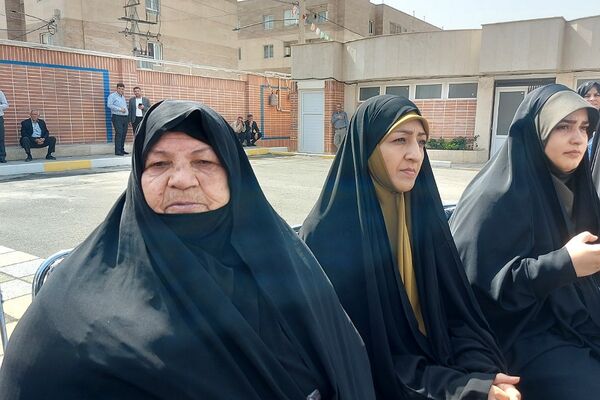 آیین بهره برداری از مدرسه شهدای پالایشگاه تهران در کهریزک 