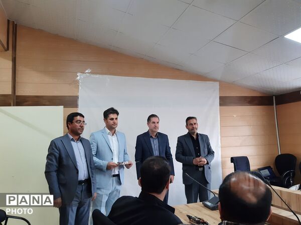 طنین مهر و تربیت در دیار پروفسور هشترودی 