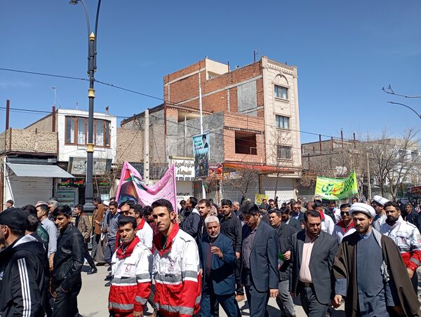 حضور پرشور مردم شهرستان فاروج در راهپیمایی قدس