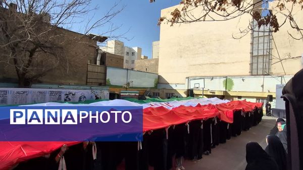 صدای انقلاب طنین انداز شد