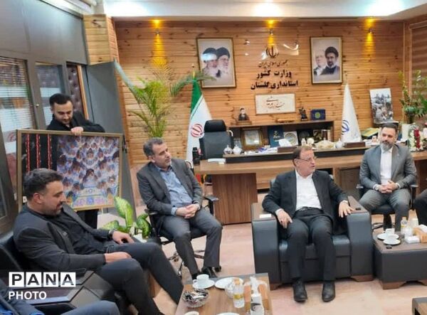 دیدار رئیس و اعضای هیات رئیسه فدراسیون دوومیدانی با استاندار گلستان
