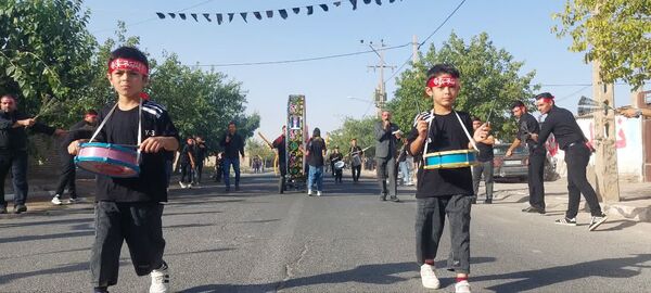 آیین عاشورای حسینی؛ مردم روستای ارغا در سوگ علمدار کربلاآیین عاشورای حسینی؛ مردم روستای ارغا در سوگ علمدار کربلا