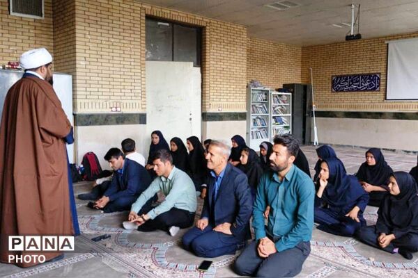 اقامه نخستین نماز جماعت در دبیرستان متوسطه اول حجاب دیشموک