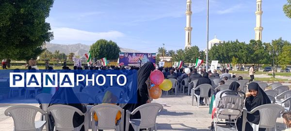 راهپیمایی دشمن‌شکن ۲۲ بهمن در بستک؛ نماد وحدت و همدلی مردم