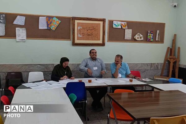 نمایش توانمندی دانش‌آموزان در جشنواره نوجوان خوارزمی/2