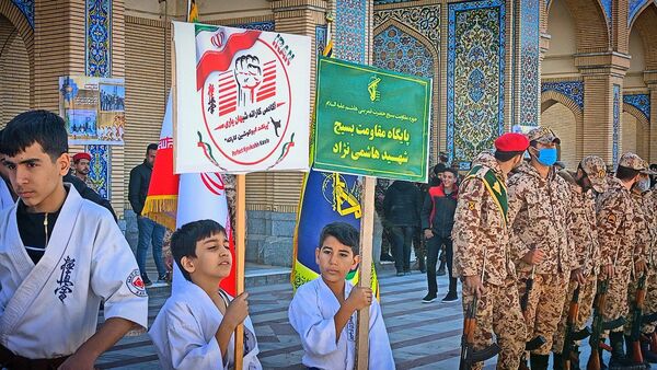 نمایش اقتدار بسیج با حضور مسئولین کشوری