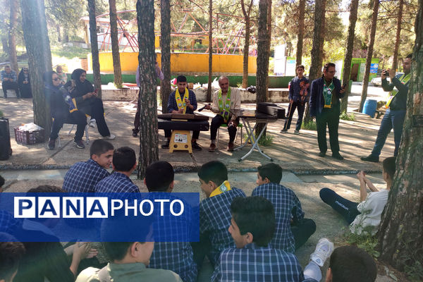 اردوی پسران پیشتاز متوسطه ناحیه 4 شیراز