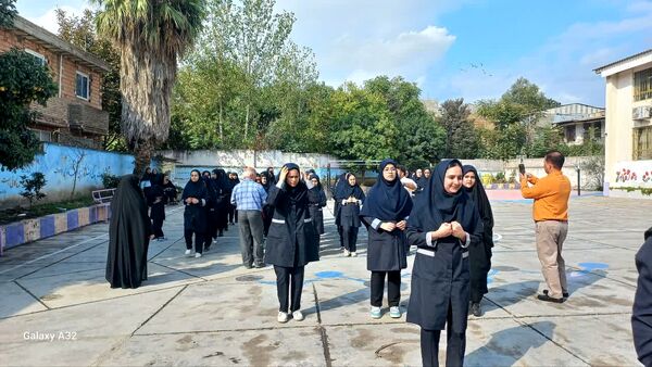آموزش رژه نظامی برای دختران فاطمی