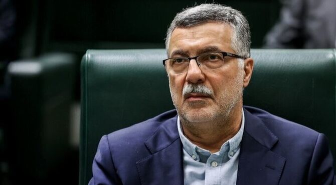۸۰ درصد بیمه‌شدگان با جیب دولت یا به صورت رایگان در کشور درمان می‌شوند