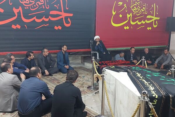 مراسم عزاداری شب چهارم محرم 1404 در اداره‌کل آموزش و پرورش فارس