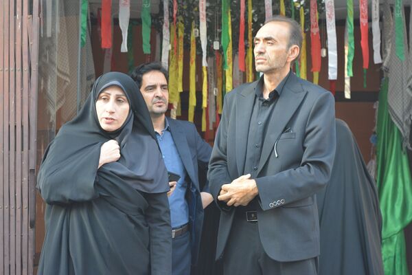 بدرقه دانش‌آموزان بهارستانی به راهیان‌نور