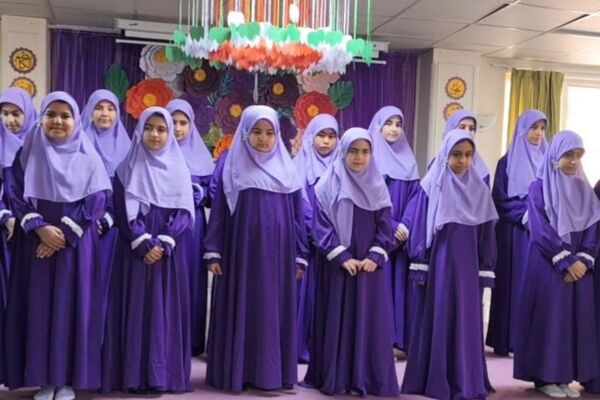 جشن نیمه شعبان در دبستان میقات پردیس