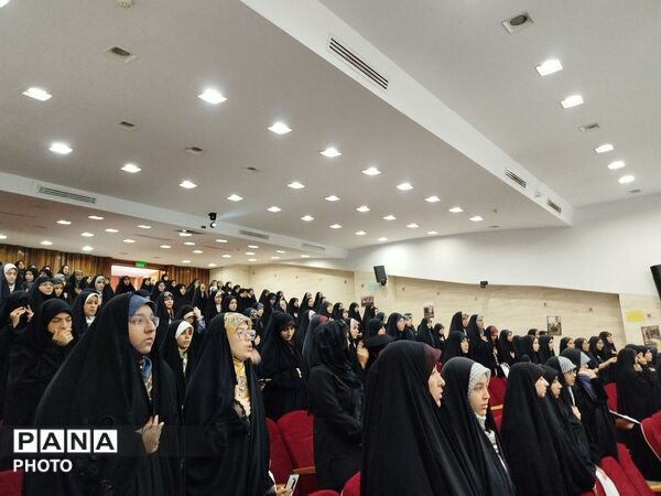 درخشش ستاره‌های قرآنی در آسمان ناحیه یک مشهد