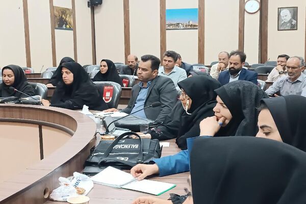 نشست بررسی چالش‌های آسیب‌های اجتماعی در گناباد