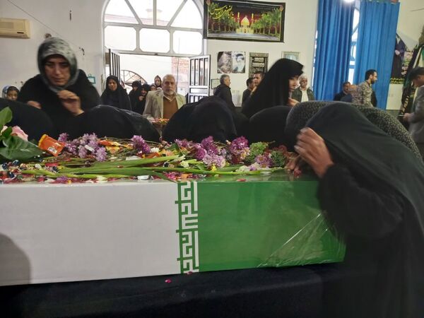 مراسم تشییع پیکر مطهر شهید گمنام در شهرستان بندرترکمن