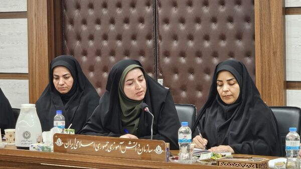 جلسه توسعه فعالیت‌های تربیتی و فرهنگی در گلستان