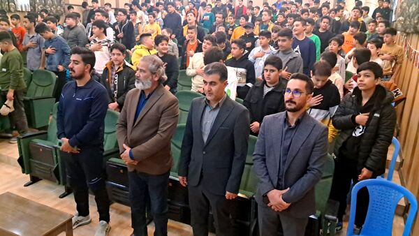 جشن روز دانش‌آموز در دبیرستان پژوهش آشخانه 